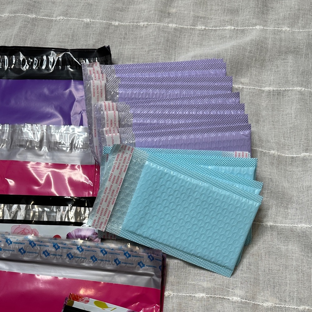 100 Items Poly Mailers & Bubble Pouch Shipping Supplies Assorted Sizes & Colors - Picture 9 of 14
